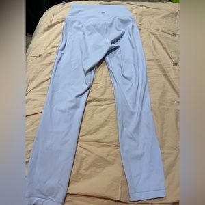 Wunder Under high-rise crop 23 lulu leggings